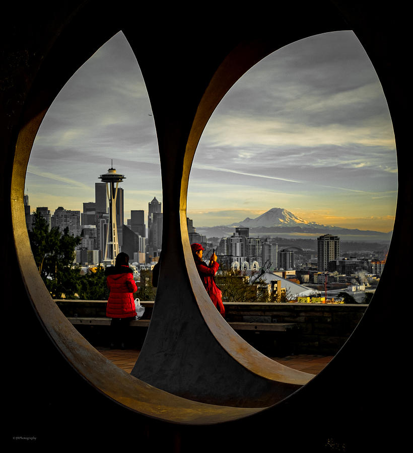 Seattle Photograph - Seattle - Tourist Eyes by Joshua