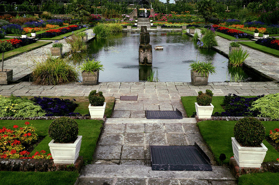 Secret Garden At Kensington Palace Photograph by Lonely Planet