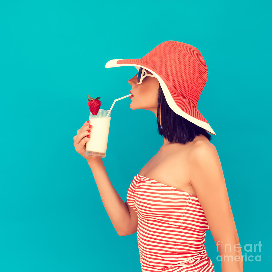 Pink Photograph - Sensual Girl With A Summer Cocktail by Evgeniya Porechenskaya Pink Photograph - Sensual Girl With A Summer Cocktail by Evgeniya Porechenskaya