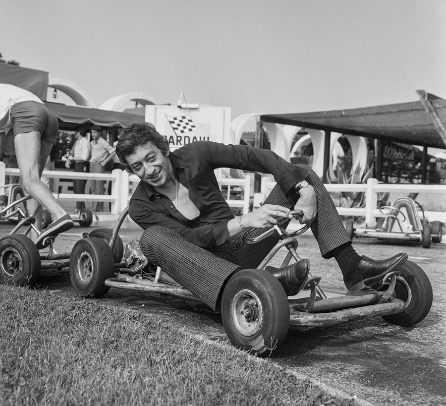 Serge Gainsbourg Sur Un Karting En Photograph by Keystone-france