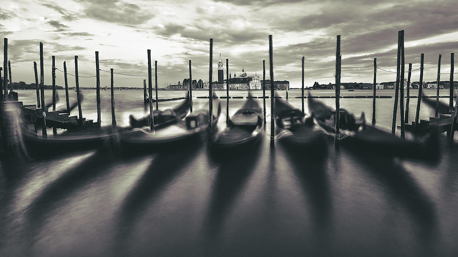 Boat Photograph - Serve Un Passaggio? by Mike Kreiten