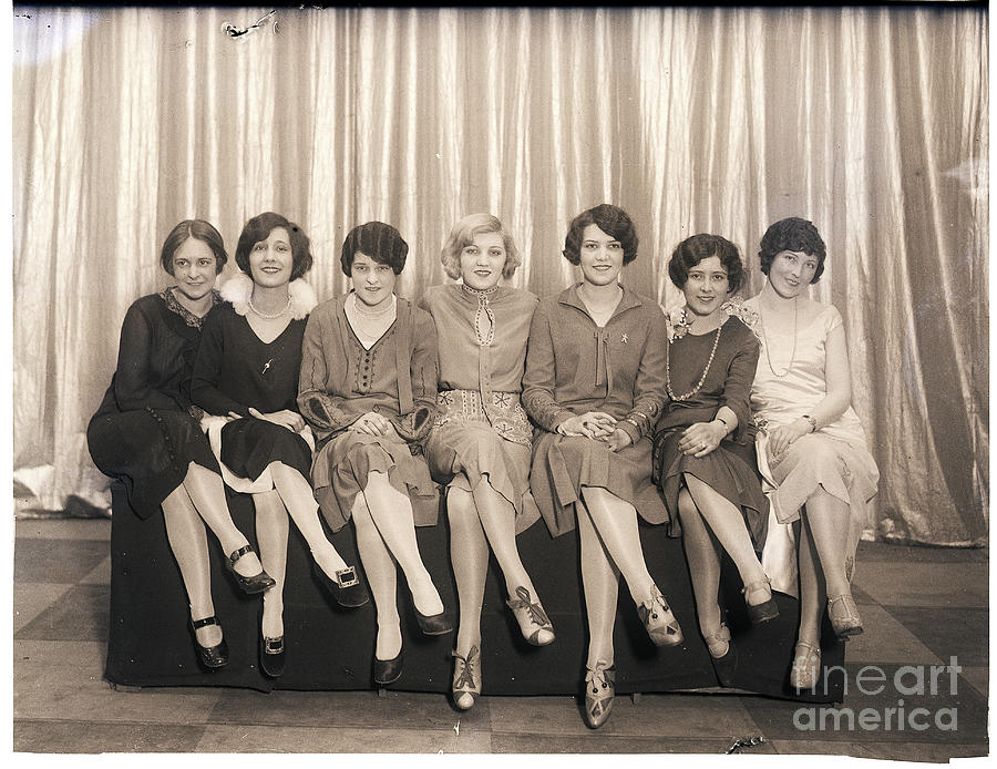 Seven Miss Broadway Contestants Photograph by Bettmann