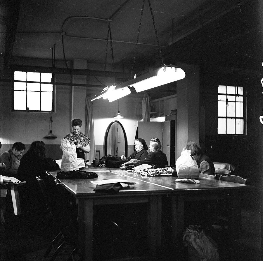 Sewing Class At Henry Street Settlement Photograph by Rae Russel