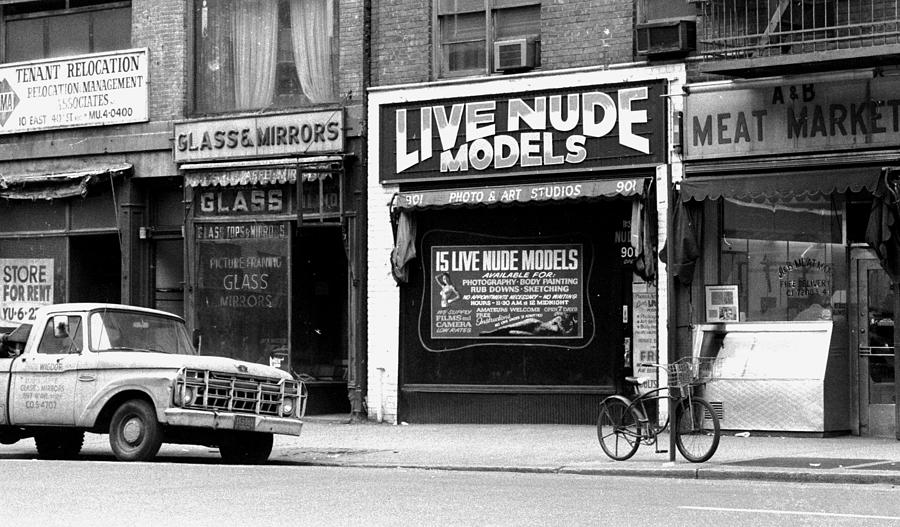 Sex Shows Are A Flourishing Commodity Photograph by New York Daily News Archive