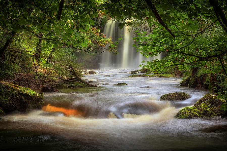 Waterfall Photograph - Sgwd yr Eira waterfall by Leighton Collins
