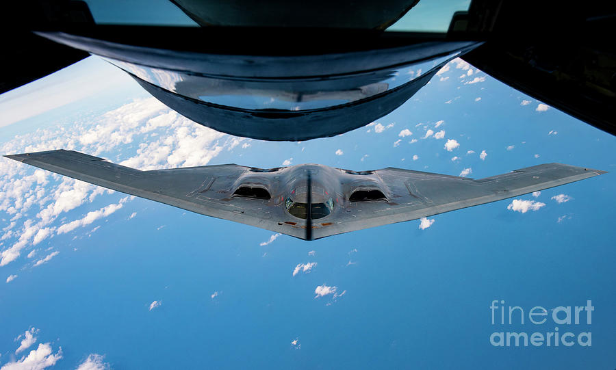 Shadow Of A Boom On The Nose Of A B-2 Spirit Bomber Photograph by Us Air Force/kelly Oconnor/science Photo Library