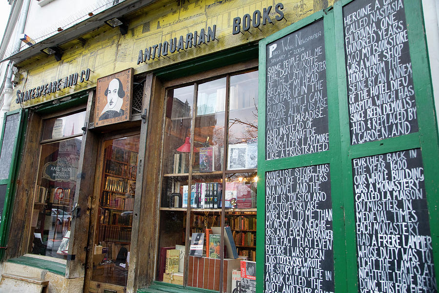 Shakespeare & Company  Shopping in Quartier latin, Paris