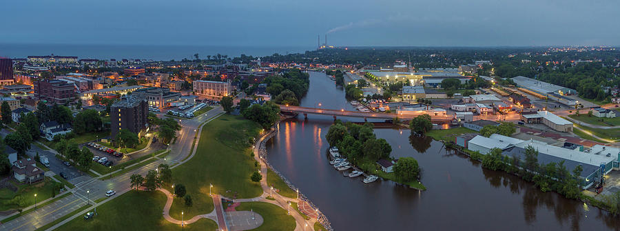Sheboygan River, Wisconsin Photograph by Peter Essick