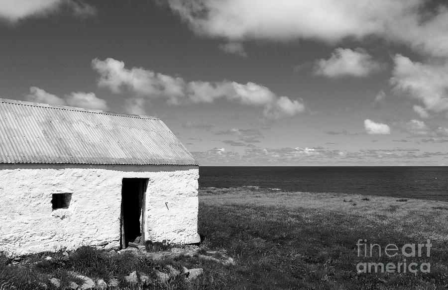 Coastal Cottage Malin Donegal bw Photograph by Eddie Barron