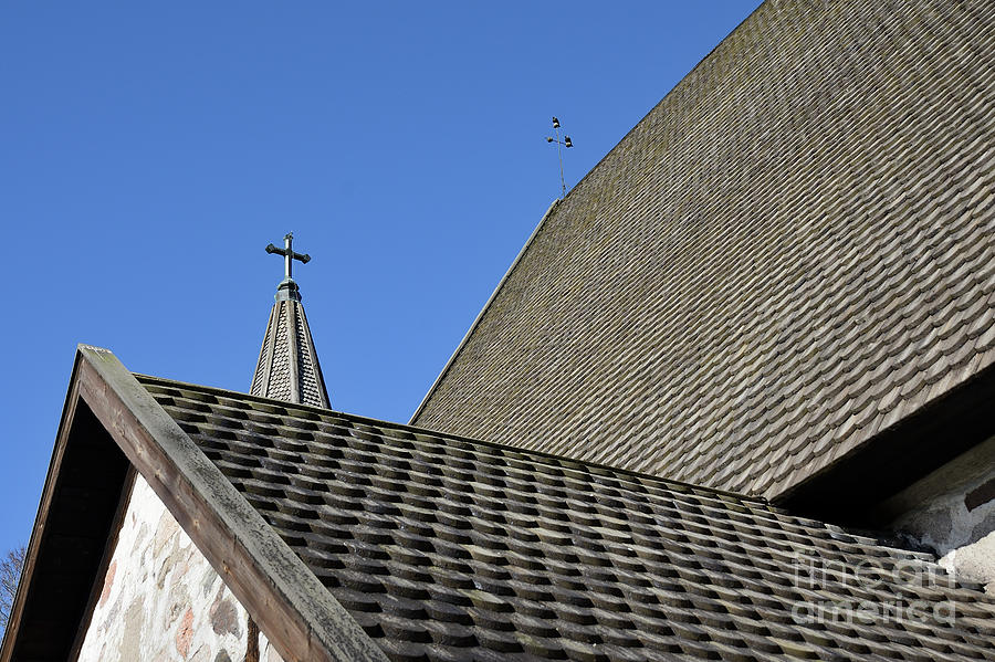 Shingle roof Photograph by Esko Lindell
