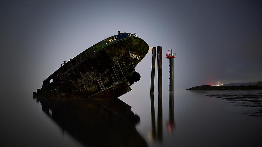 Landscape Photograph - Shipwreck uwe by Peter Schade