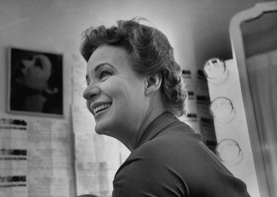 Black And White Photograph - Shirley Booth by Cornell Capa