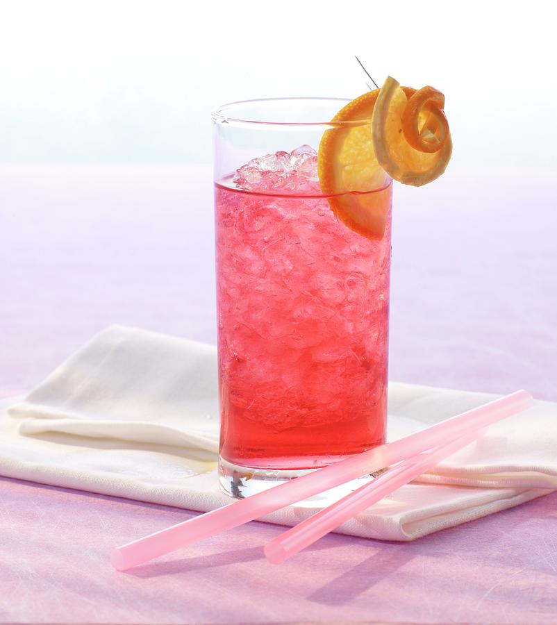 Shirley Temple With Ginger Ale And Grenadine Photograph by Peter Rees