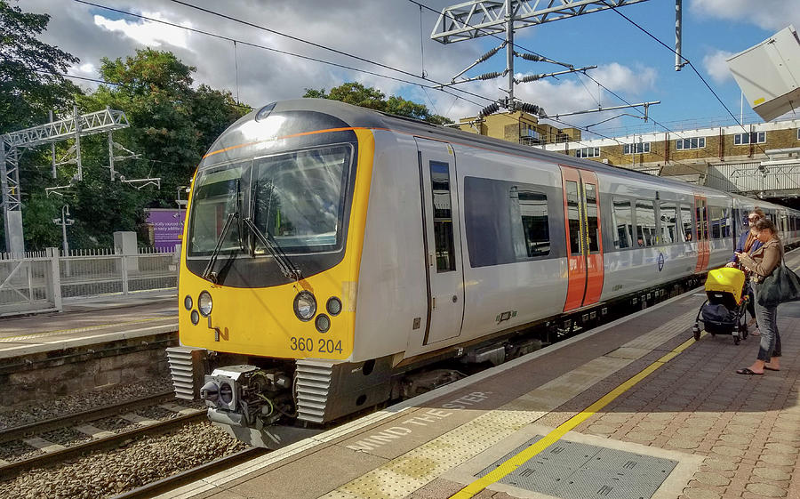 Siemens Mobility 360 Desiro Heathrow Connect Train by Jamie Baldwin Siemens Mobility 360 Desiro Heathrow Connect Train by Jamie Baldwin