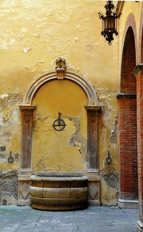 Sienna Fountain Courtyard Photograph by Susie Rieple Sienna Fountain Courtyard Photograph by Susie Rieple
