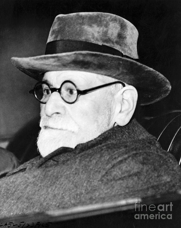 Sigmund Freud Photograph by Bettmann