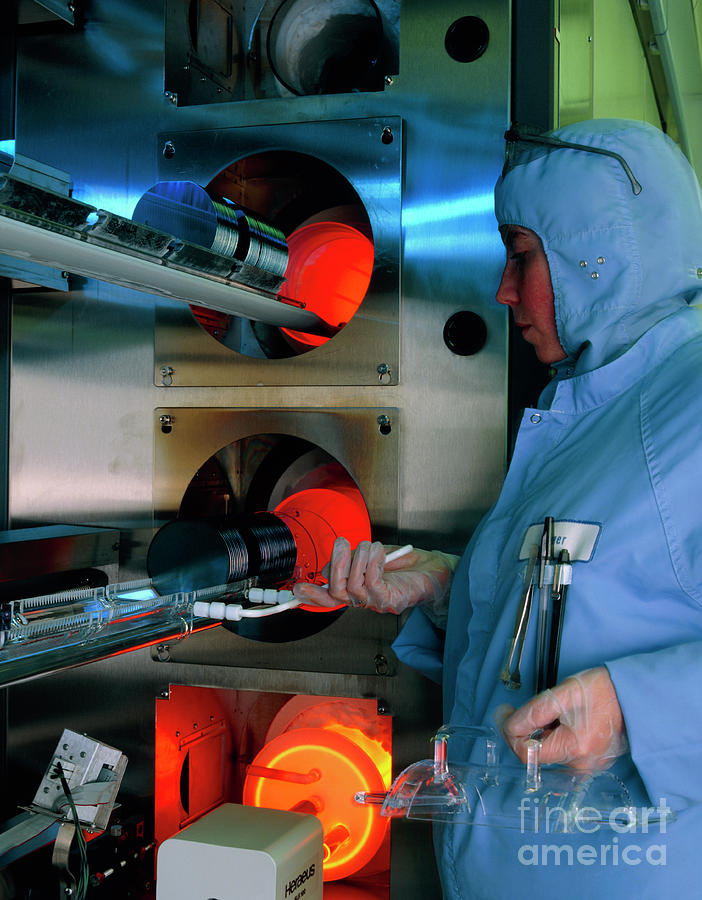 Silicon Wafer Manufacture Photograph by David Parker/seagate ...