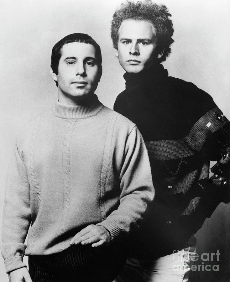 Simon And Garfunkel Photograph by Bettmann