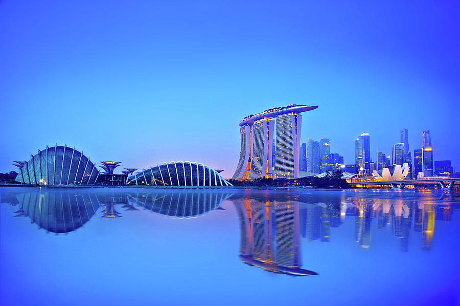 Singapore Cityscape Photograph by Seng Chye Teo