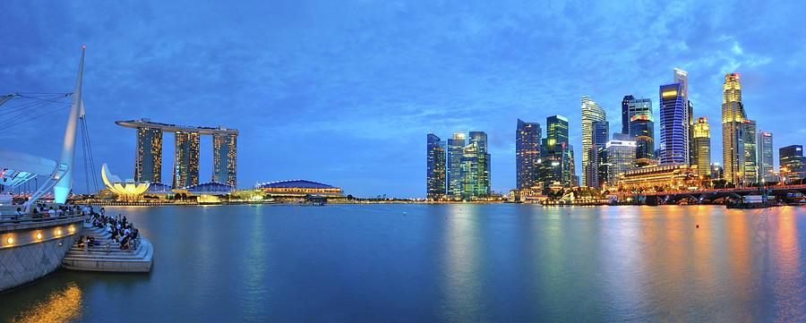Singapore Marina Bay Photograph by Fiftymm99