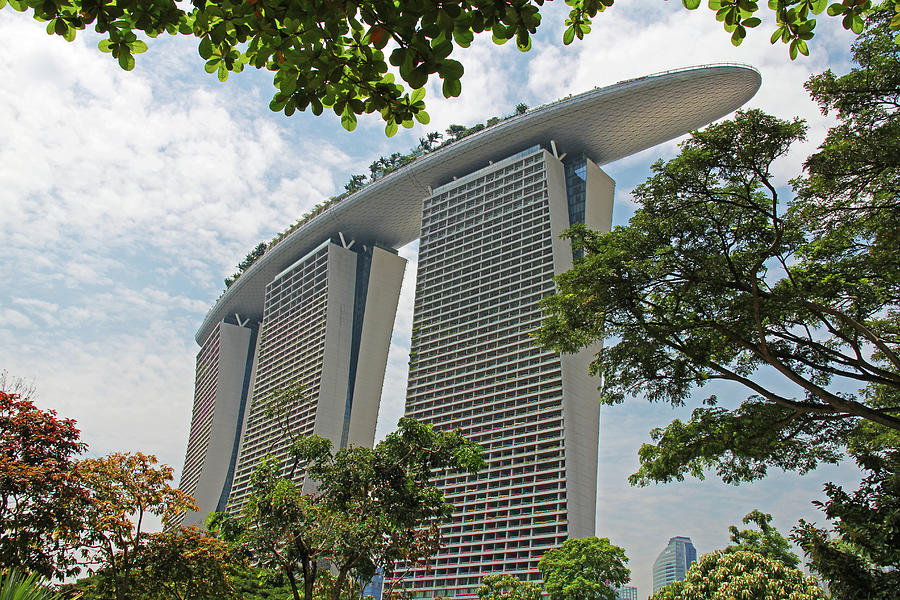Singapore, Singapore - Marina Bay Sands Hotel Photograph by Richard Krebs