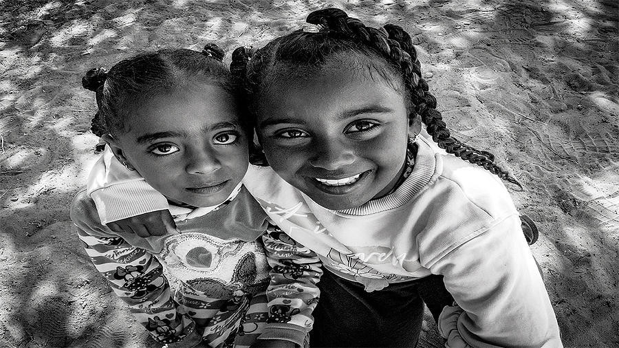 Portrait Photograph - Sisters From Nubia by Hanan Elmahmoudy