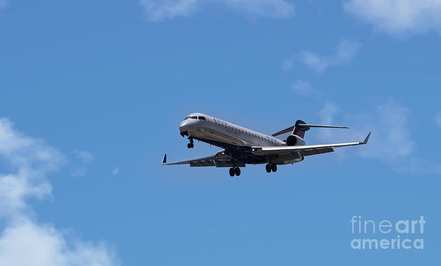 Delta Commercial Passenger Jet Photograph by Dale Powell