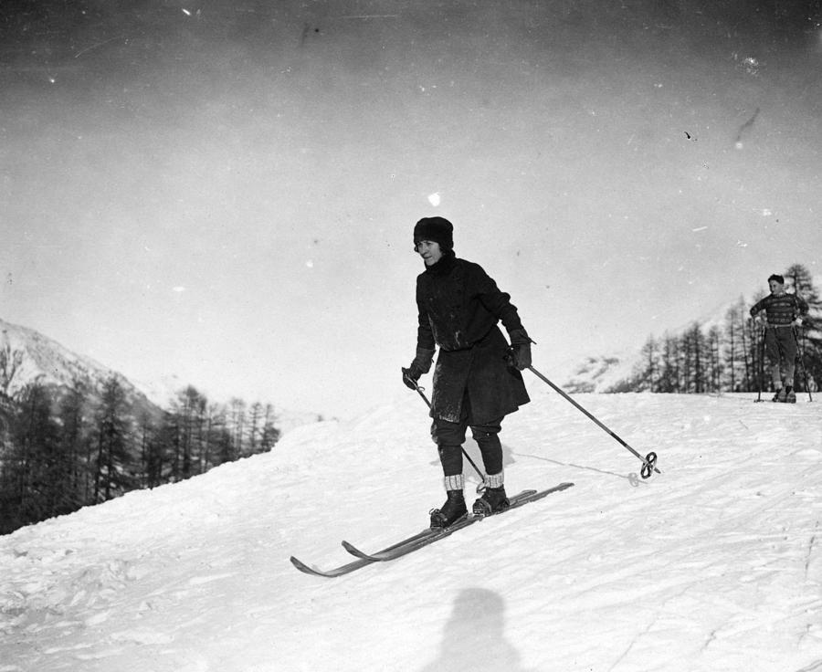 Skiing Photograph by W. G. Phillips