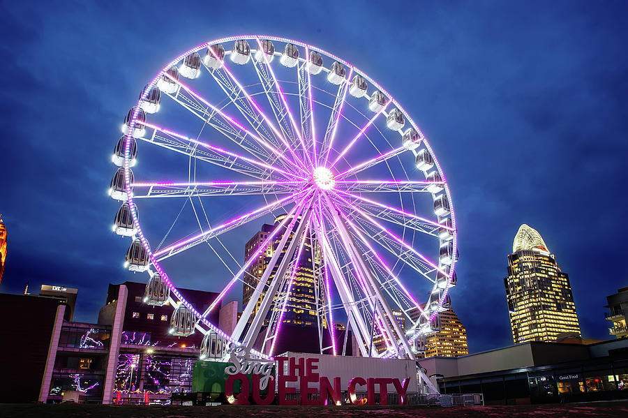 SkyStar Ferris Wheel Photograph by Ed Taylor