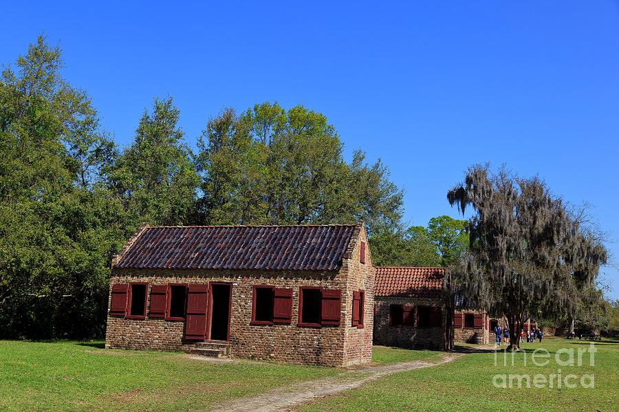 Slave Quarters At Boone Hall Plantation In South Carolina Photograph