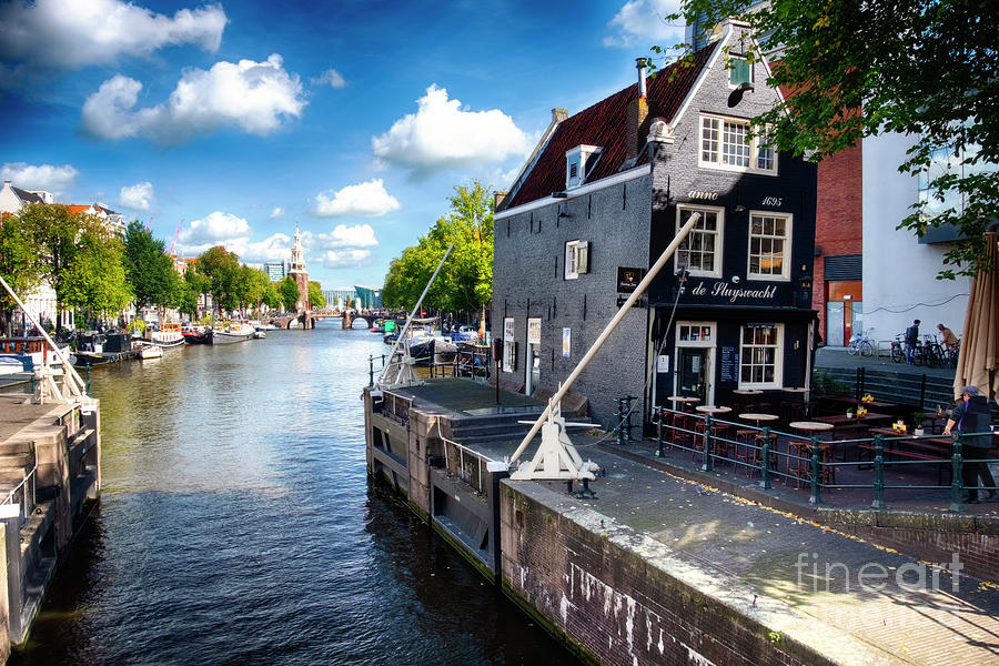 Small Crooked Lock-house in Amsterdam Photograph by George Oze