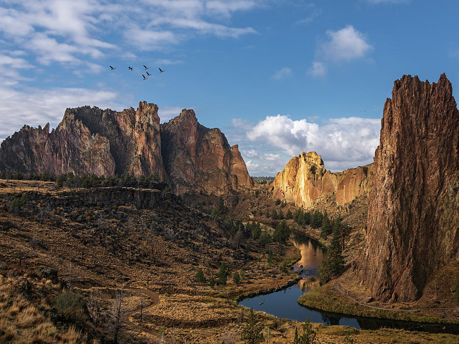 Smith Rock Photograph by David Sams - Fine Art America