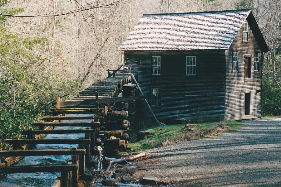 Smoky Mountain Mill Photograph by Lois Tomaszewski