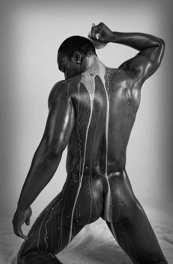 Nude Photograph - Smooth by Mel Brackstone
