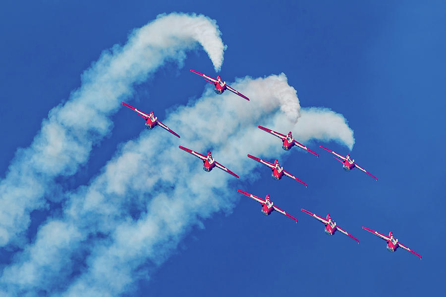 Snowbirds Flying Upside Down Photograph by Donna Corless