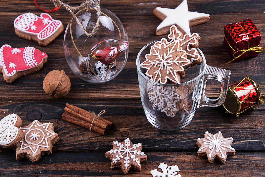 Snowflake Shaped Christmas Ginger Bread Photograph by Alena Rudenko ...
