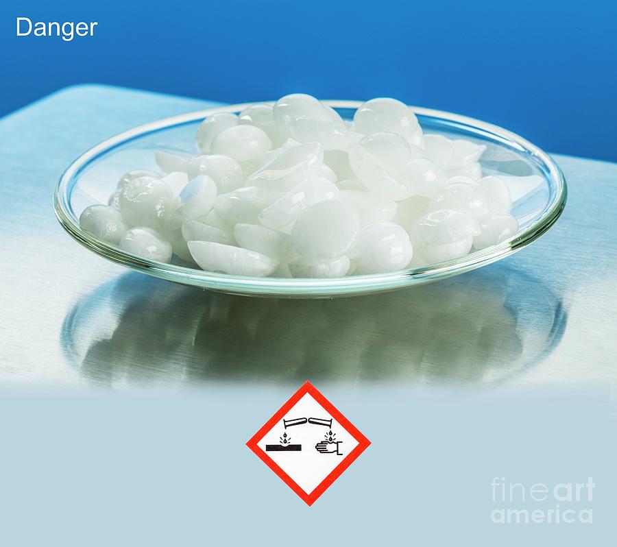 Sodium Hydroxide With Hazard Pictogram Photograph by Martyn F