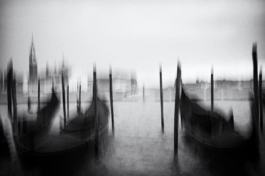 Sognare A Venezia Photograph by Benjamine Hullot Scalvenzi - Fine Art ...