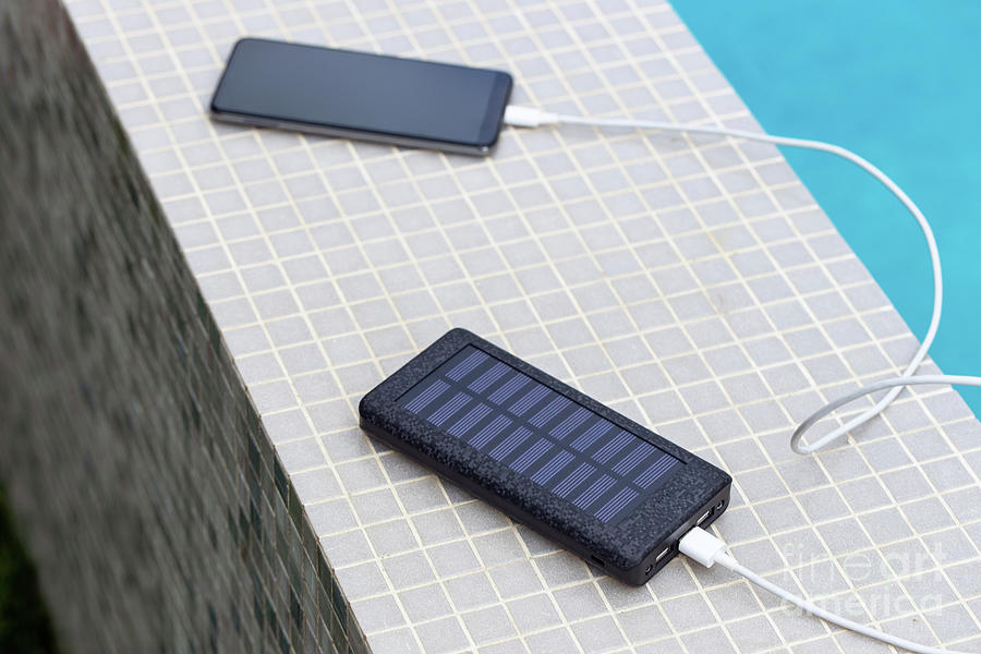Summer Photograph - Solar Smartphone Charger by Sakkmesterke/science Photo Library