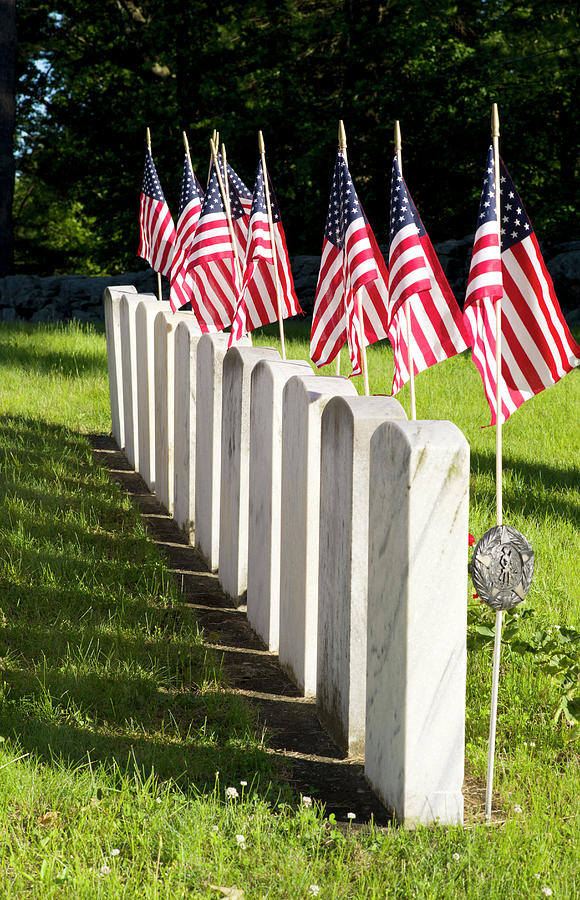 Soldiers Graves Memorial Day Photograph by Jeffrey Coolidge