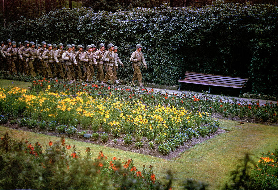 Flowers Still Life Photograph - Soldiers In A Park by Frank Scherschel