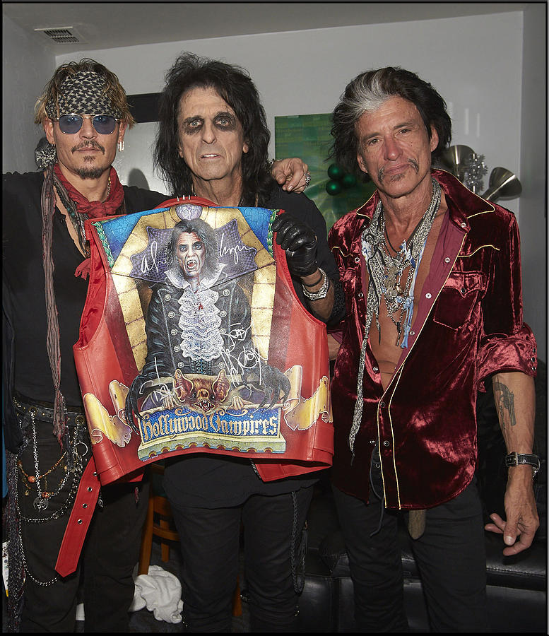 Joe Perry Alice Cooper Christmas Pudding 2022 Solidrock Christmas Pudding 2016 Vest Painting By Danielle Vergne