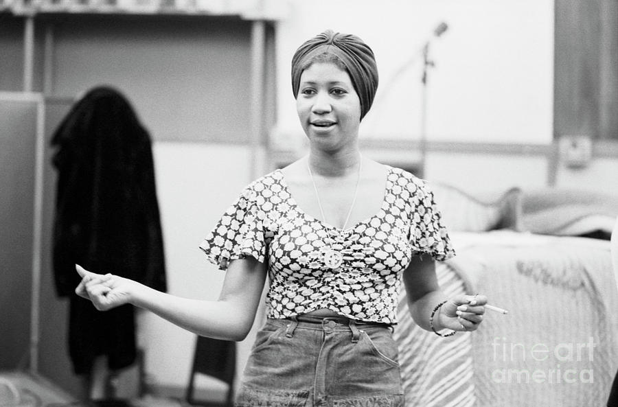 Soul Singer Aretha Franklin At Atlantic Photograph by The Estate Of David Gahr