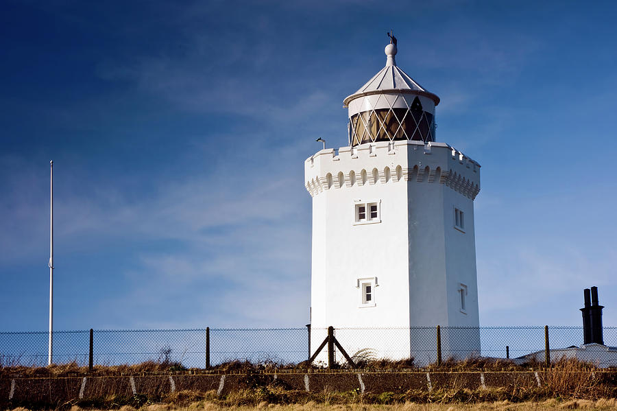 South Foreland Lighthouse Photograph by Boycey