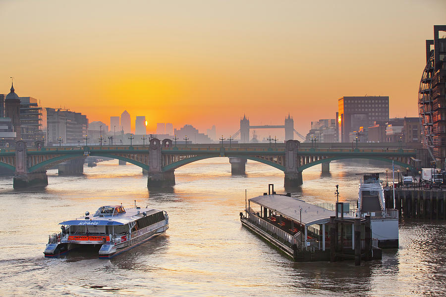 Southwark Bridge, London, England Digital Art by Maurizio Rellini