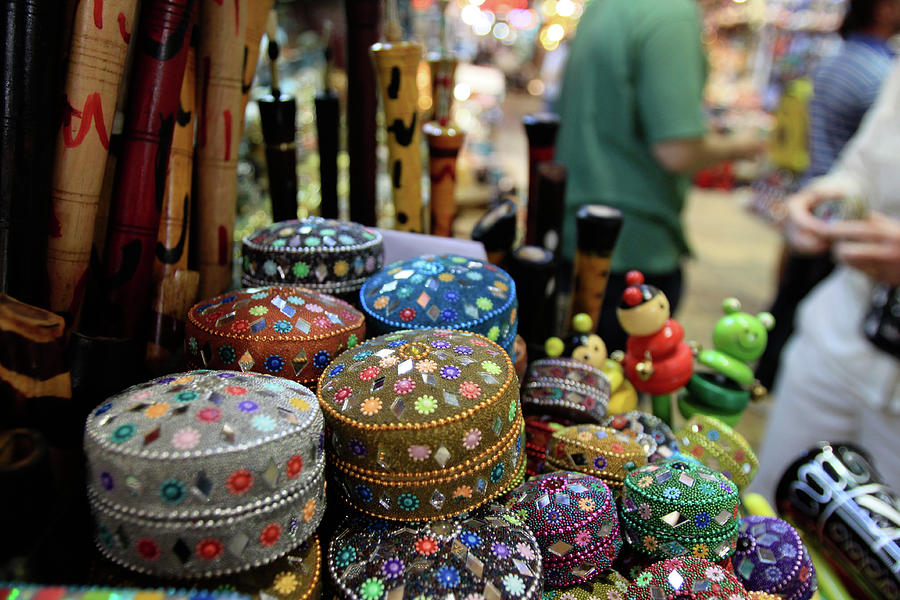 Souvenirs In Grand Bazaar Photograph by Wu Swee Ong