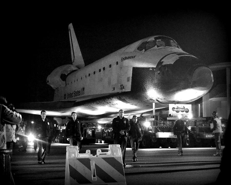 Space Shuttle Endeavour Traveling La Photograph by Donaldson Collection