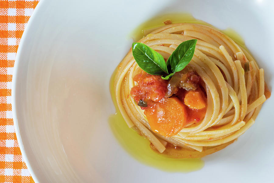 Spaghetti, scents of Italy Photograph by Nicola Simeoni - Fine Art America