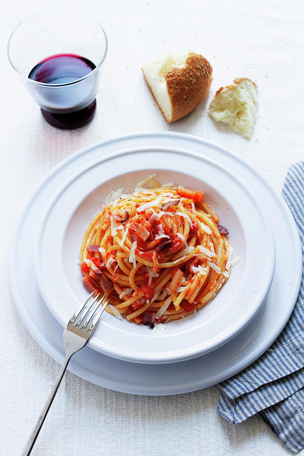 Spaghettis Allamatriciana Photograph by Marie Sjoberg