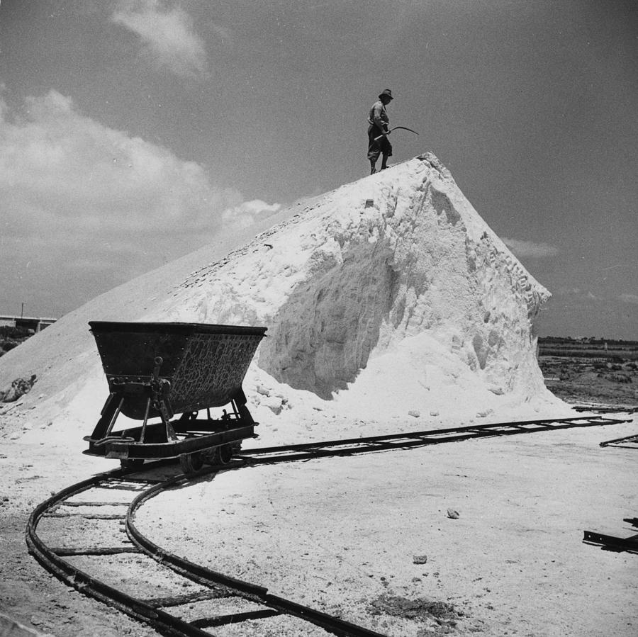 Spanish Salt Photograph by George Pickow
